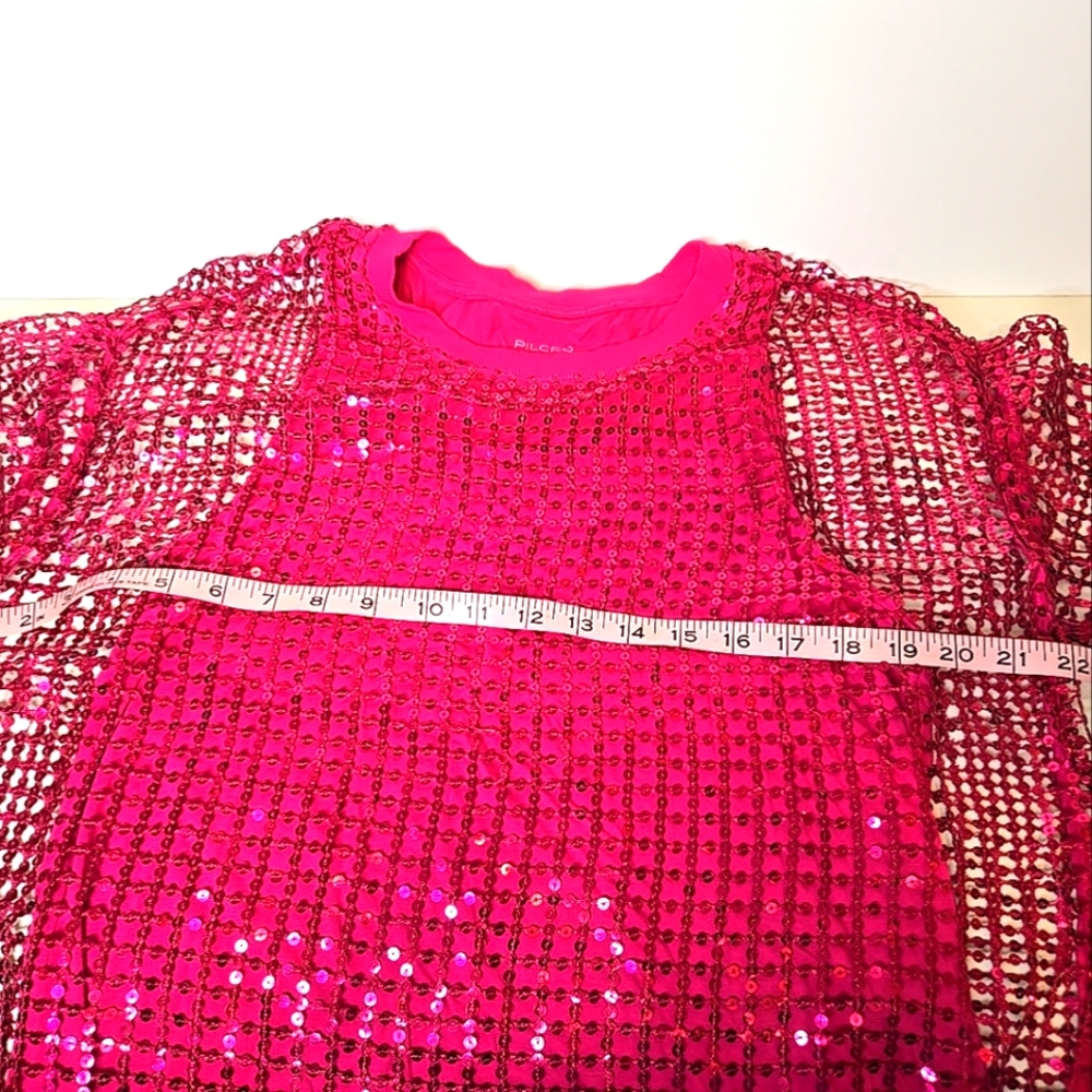 Pilcro Anthropologie Raspberry Pink Mesh Sequin Party Blouse Size Medium - Picture 9 of 13